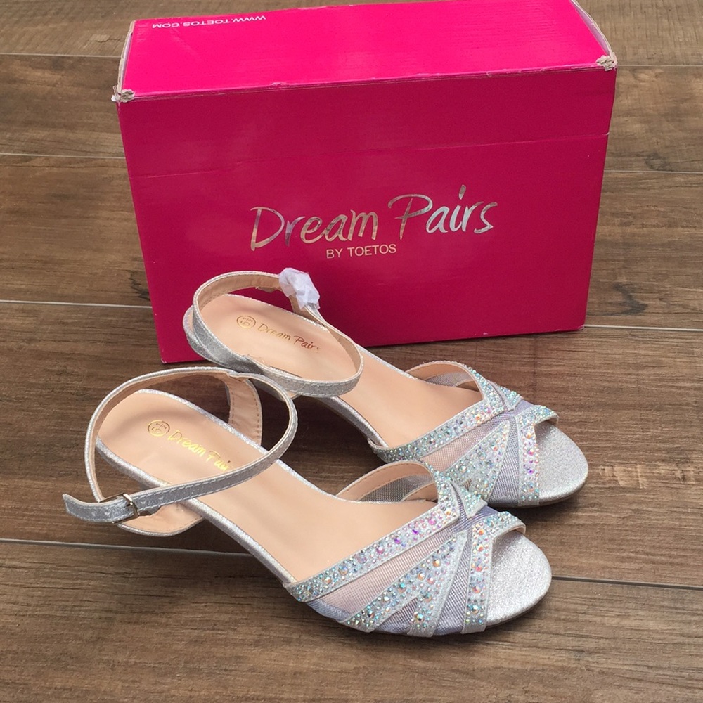 Silver Dream Paris wedding or evening shoes 5.5